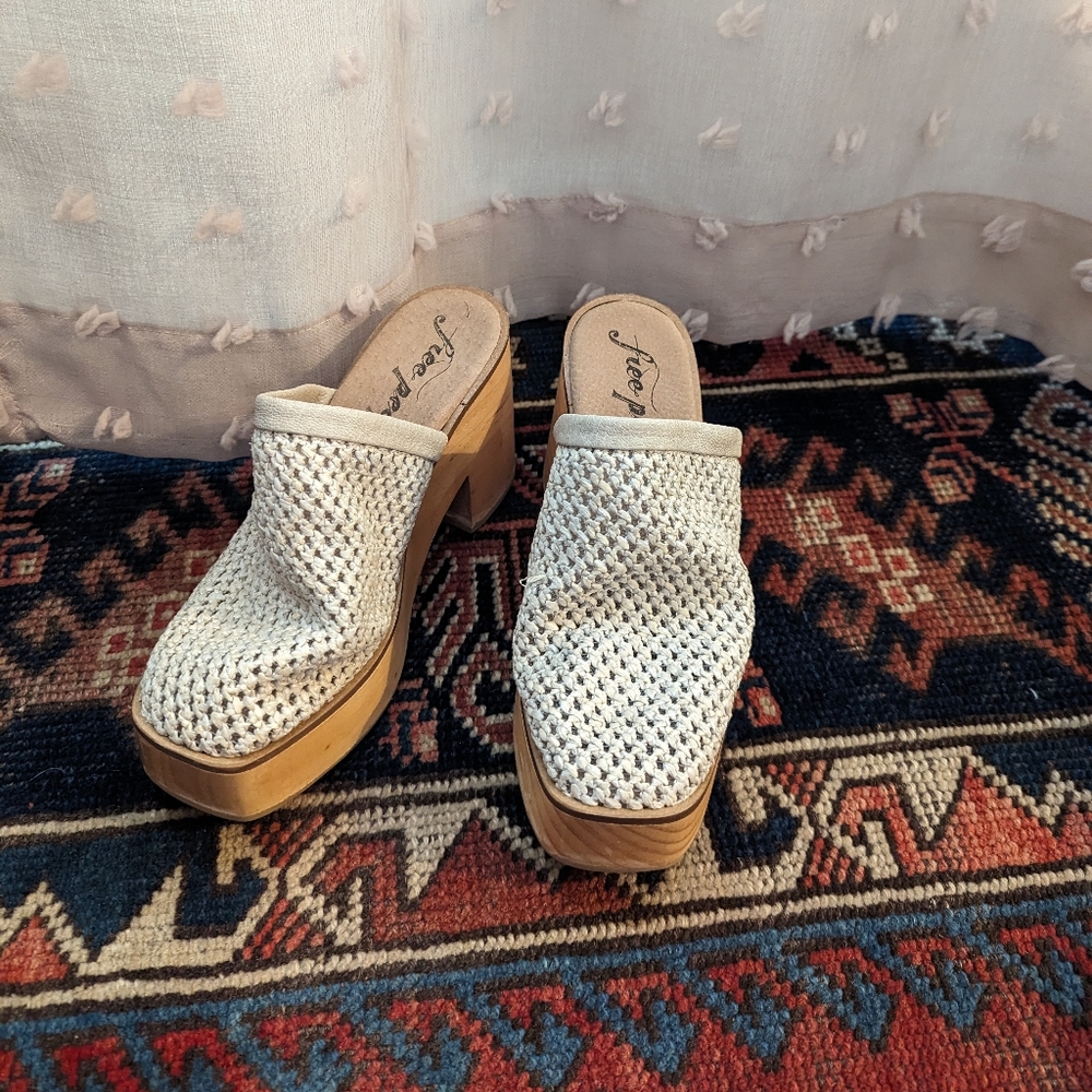 Free people clog mules